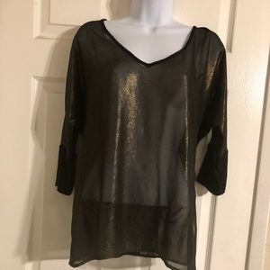 New BKE gold shimmer black lace back top